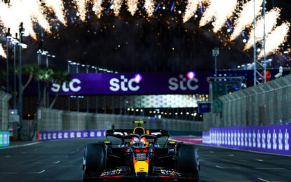 Arabia: Perez e Verstappen inarrivabili. Alonso a podio, che poi passa a Russell