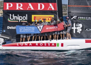 Race Day 3, LUNA ROSSA TEAM 2, winners